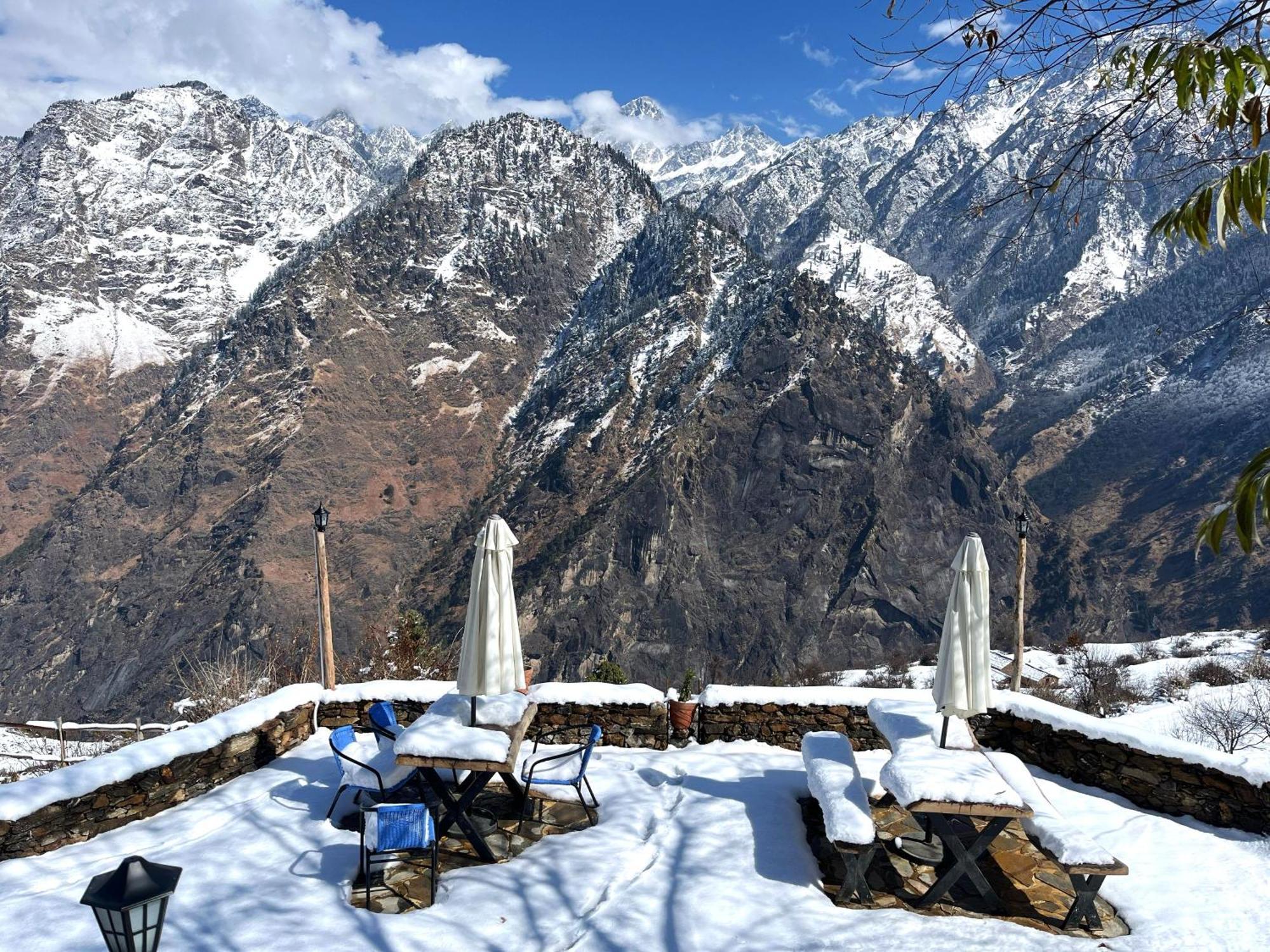 Faraway Cottages, Auli Joshīmath Exteriér fotografie