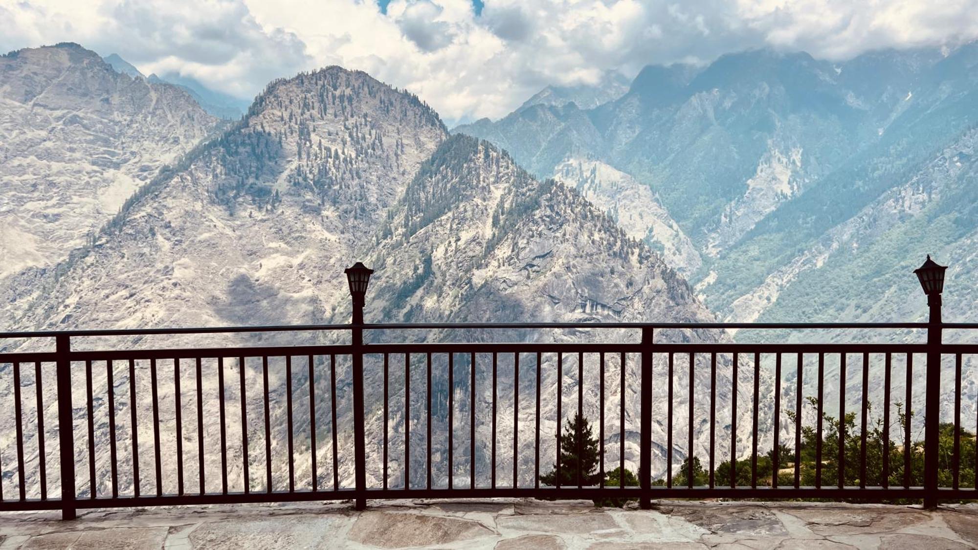 Faraway Cottages, Auli Joshīmath Exteriér fotografie